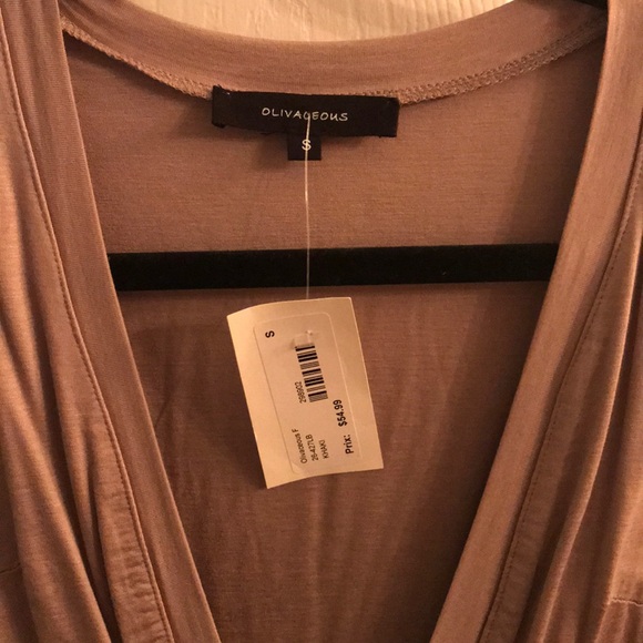 Olivaceous Bodysuit - Picture 2 of 3